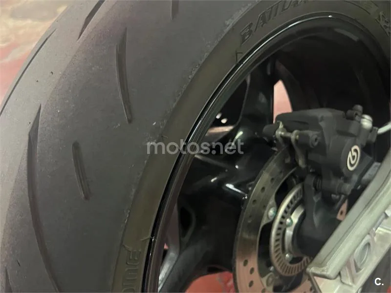 BMW S 1000 RR - Vista 7