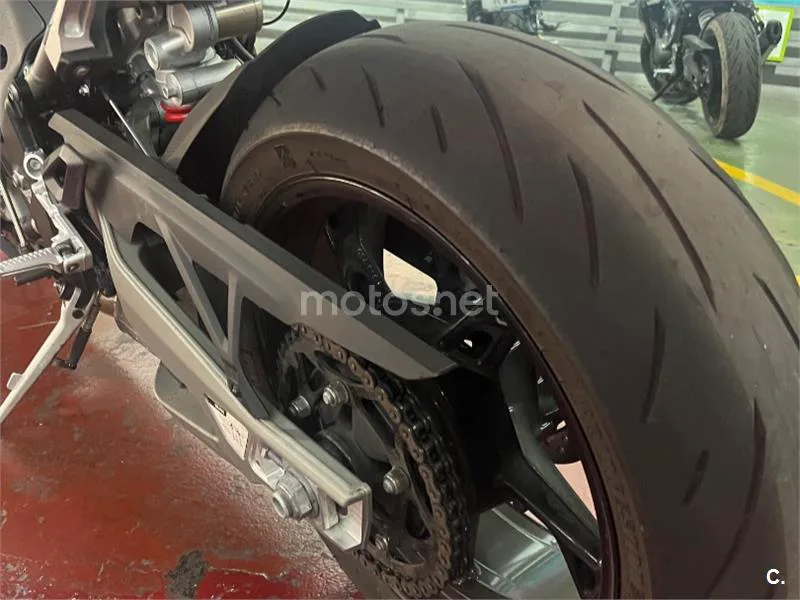 BMW S 1000 RR - Vista 9