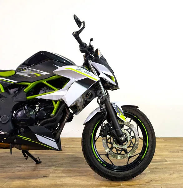 Kawasaki Z125 - Vista 4