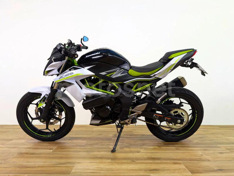 Kawasaki Z125 - Vista 5