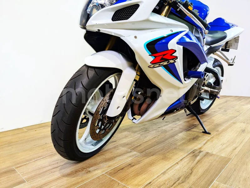 Suzuki GSX-R600 - Vista 6