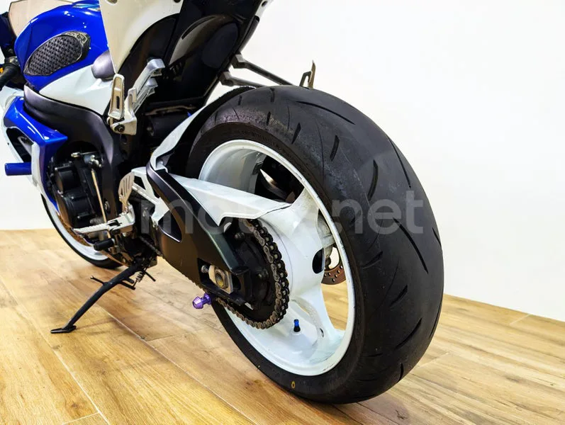 Suzuki GSX-R600 - Vista 10