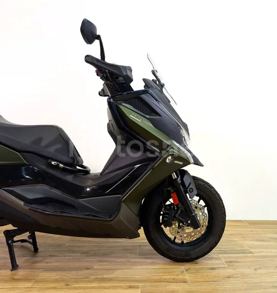 Kymco DTX 125 - Vista 4