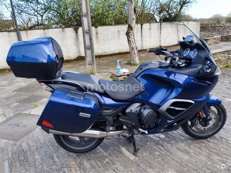 Triumph Trophy 1200 - Vista 4