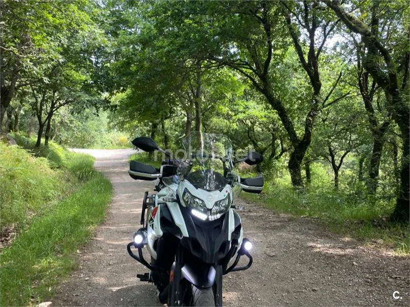 Benelli TRK 502 - Vista 7