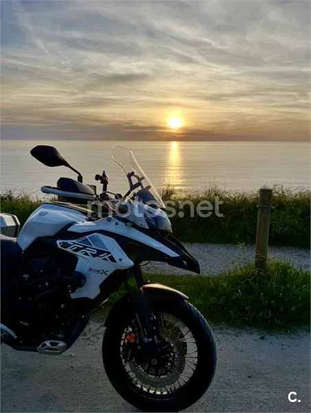 Benelli TRK 502 - Vista 10