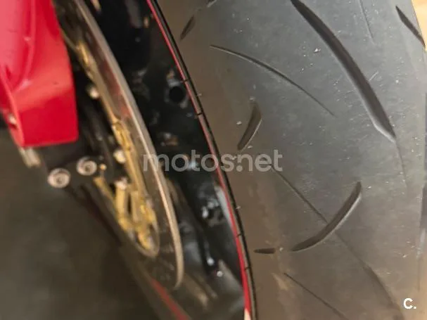 Honda CBR600RR - Vista 3
