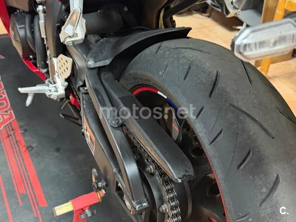 Honda CBR600RR - Vista 7