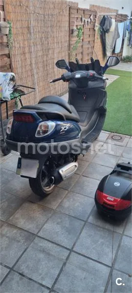 Piaggio X9 250 - Vista 3