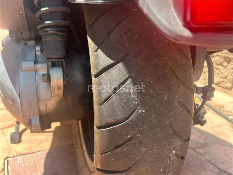 Kymco Xciting 400 - Vista 13