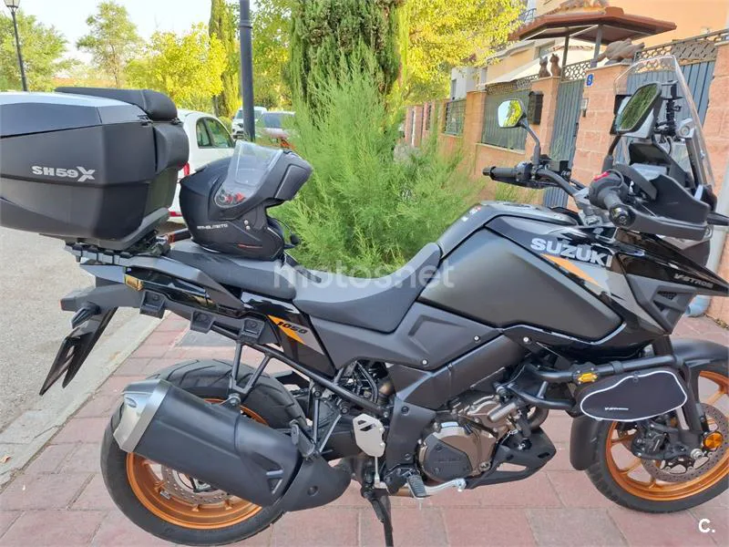 Suzuki V-Strom 1050 11.199 € 2023 Albacete - 2