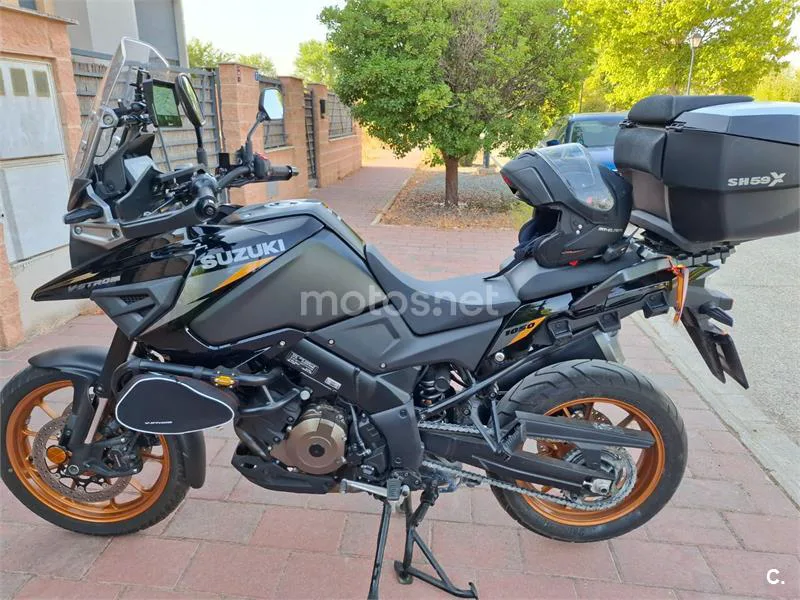 Suzuki V-Strom 1050 - Vista 3