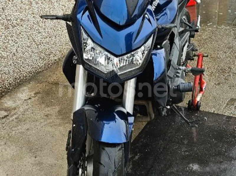 Kawasaki Z750 2300 € 2009 Madrid - 2