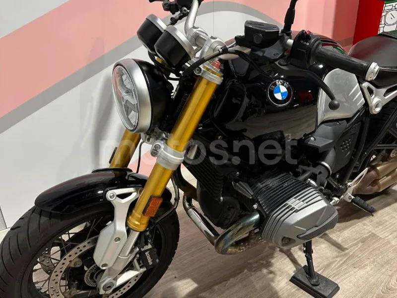 BMW R nineT - Vista 9