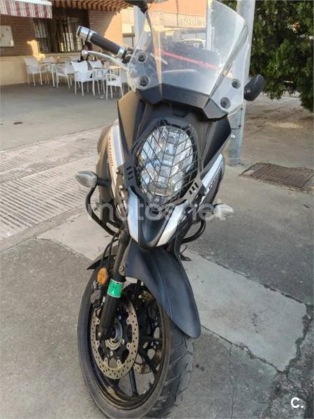 Suzuki V-Strom 650 - Vista 4