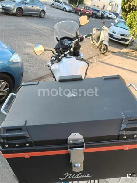 Suzuki V-Strom 650 - Vista 5