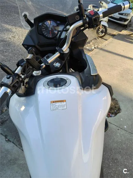 Suzuki V-Strom 650 - Vista 6