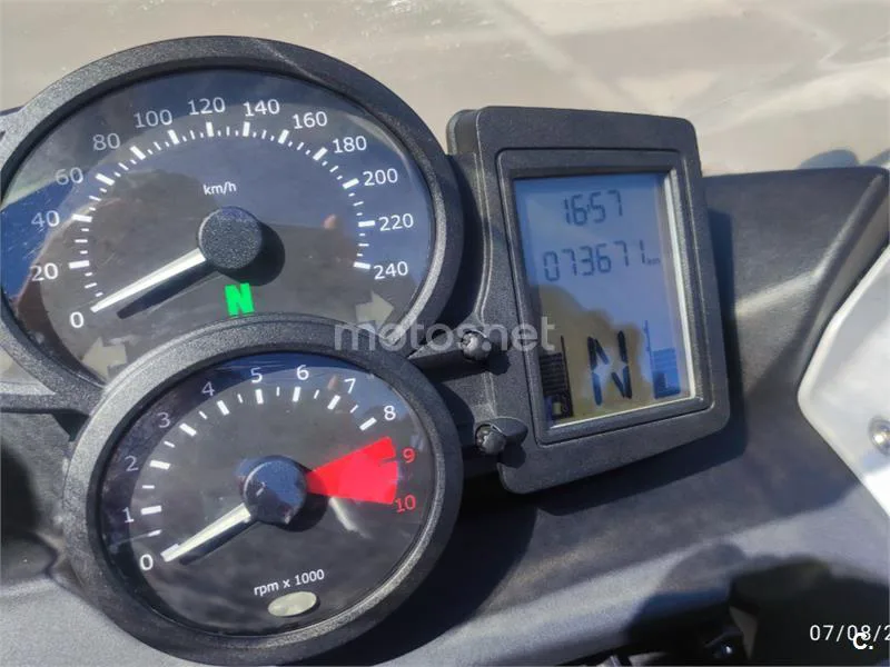 BMW F 800 ST - Vista 6