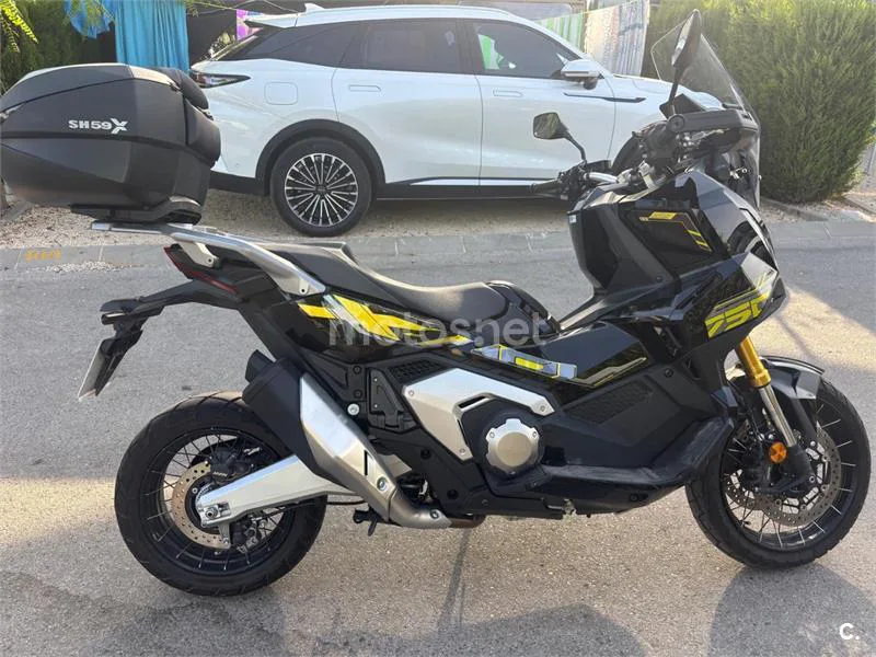 Honda X-ADV - Vista 5