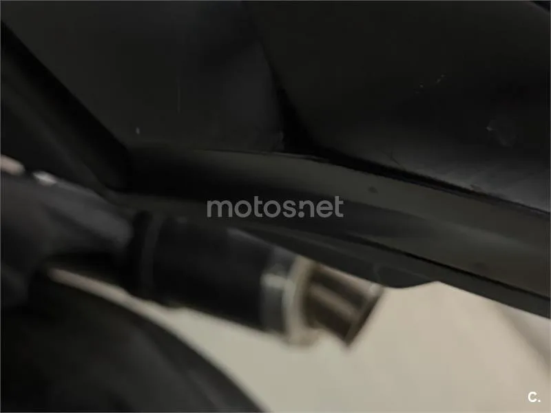 Kawasaki Z800 - Vista 7