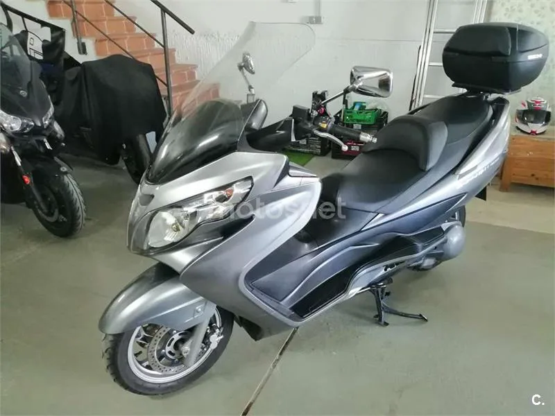 Suzuki Burgman 400 - Vista 4