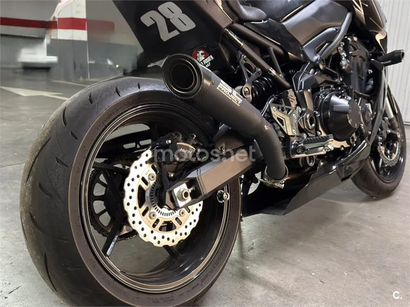 Kawasaki Z900 - Vista 6