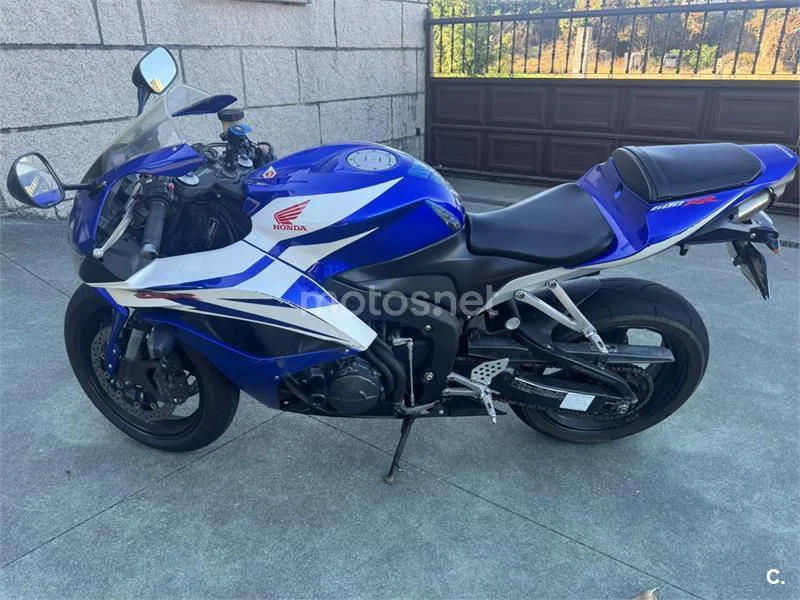 Honda CBR600RR 5200 € 2007 Pontevedra - 2