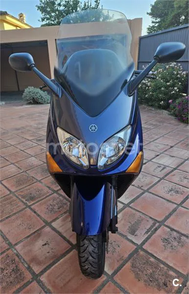 Yamaha TMAX 500 - Vista 11