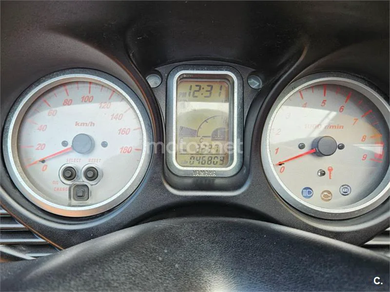 Yamaha TMAX 500 - Vista 8