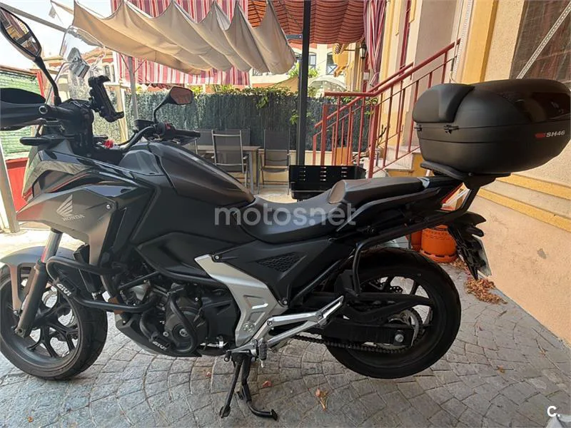 Honda NC750X - Vista 3