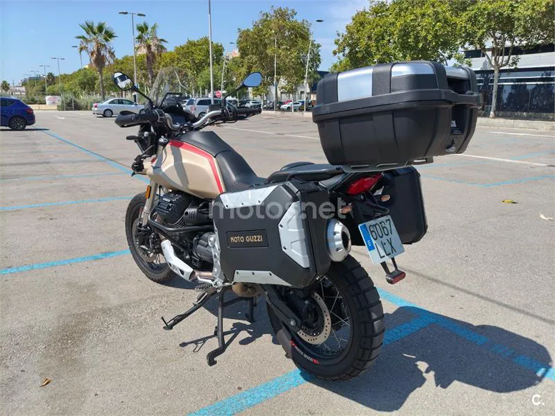 Moto Guzzi V85 TT - Vista 7