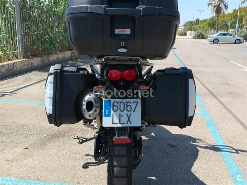 Moto Guzzi V85 TT - Vista 9