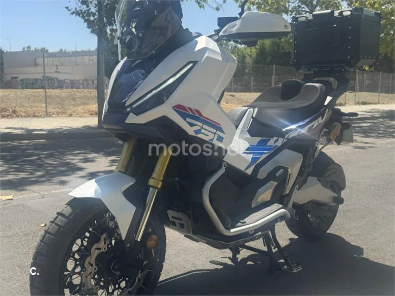 Honda X-ADV - Vista 3