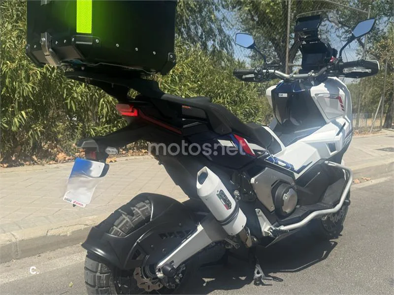 Honda X-ADV - Vista 6