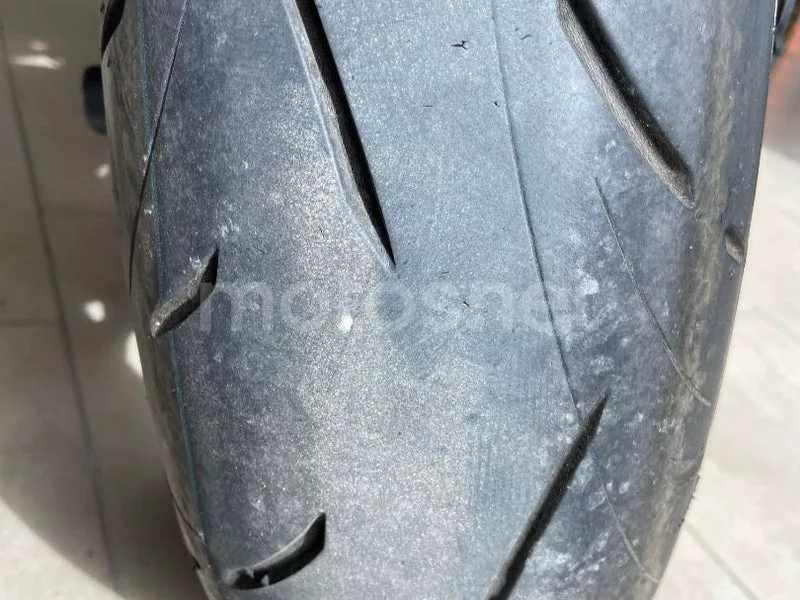 Kawasaki Z650 - Vista 24