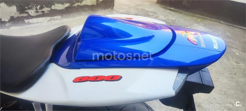 Suzuki GSX-R600 - Vista 9