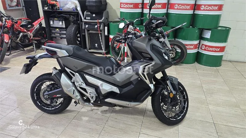 Honda X-ADV 8300 € 2020 Girona - 1