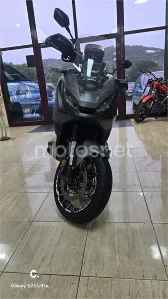 Honda X-ADV 8300 € 2020 Girona - 2