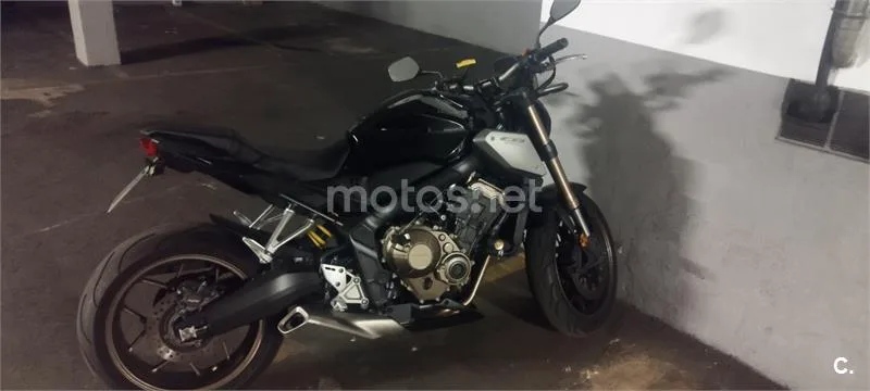 Honda CB650R - Vista 4