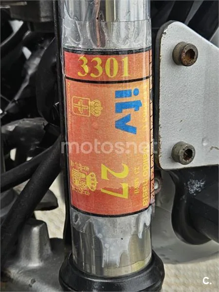 Suzuki GS500E - Vista 4