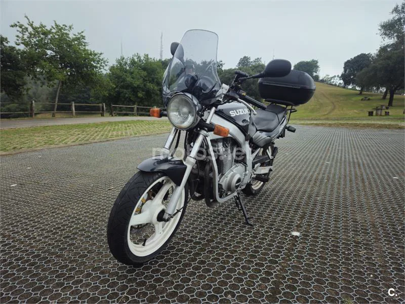 Suzuki GS500E - Vista 8