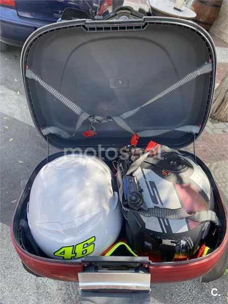Aprilia ETV 1000 Caponord - Vista 4
