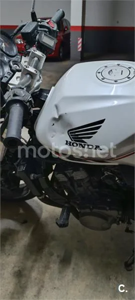 Honda CBF600N - Vista 7