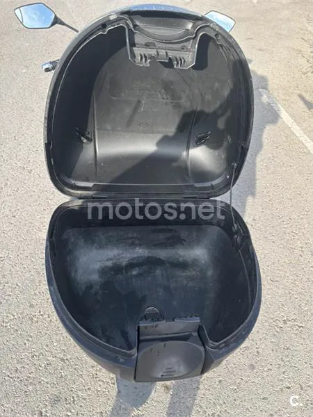 Honda PCX125 - Vista 6