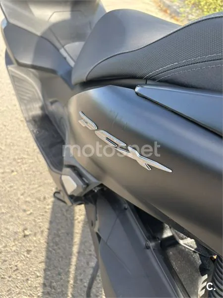 Honda PCX125 - Vista 10