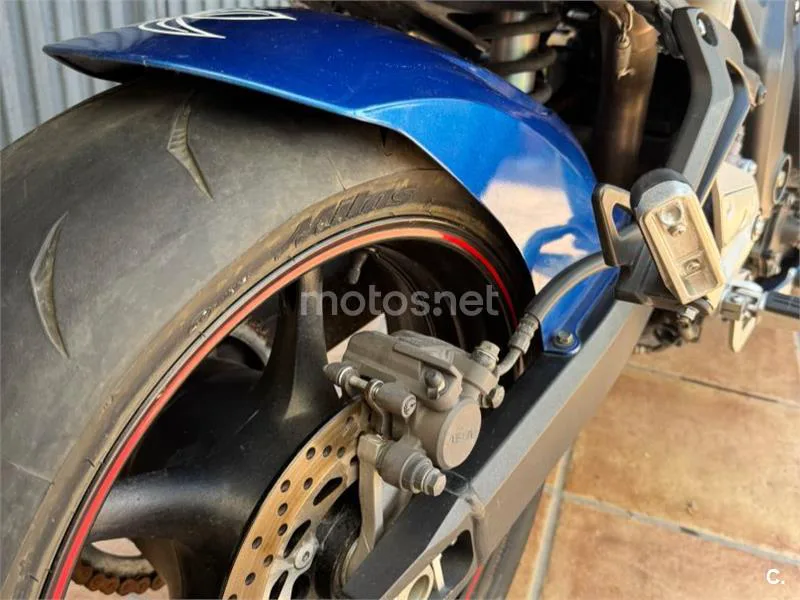 Yamaha FZ6 - Vista 13