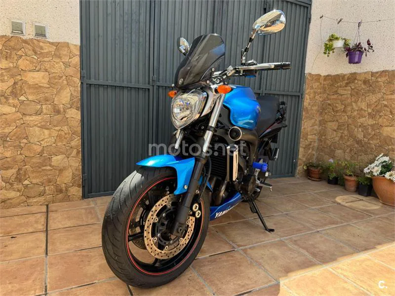 Yamaha FZ6 - Vista 3