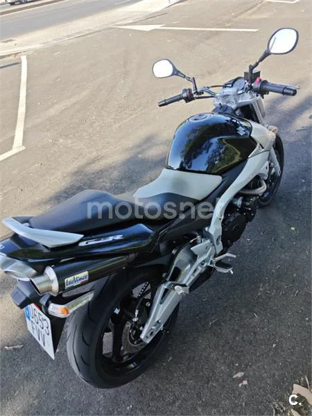 Suzuki GSR600 - Vista 14