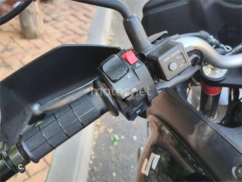 Suzuki V-Strom 650 - Vista 7