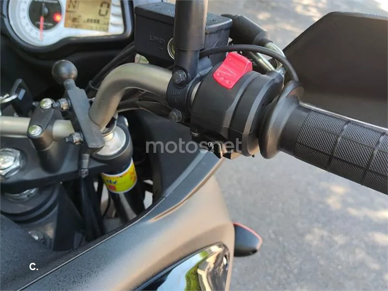 Suzuki V-Strom 650 - Vista 9